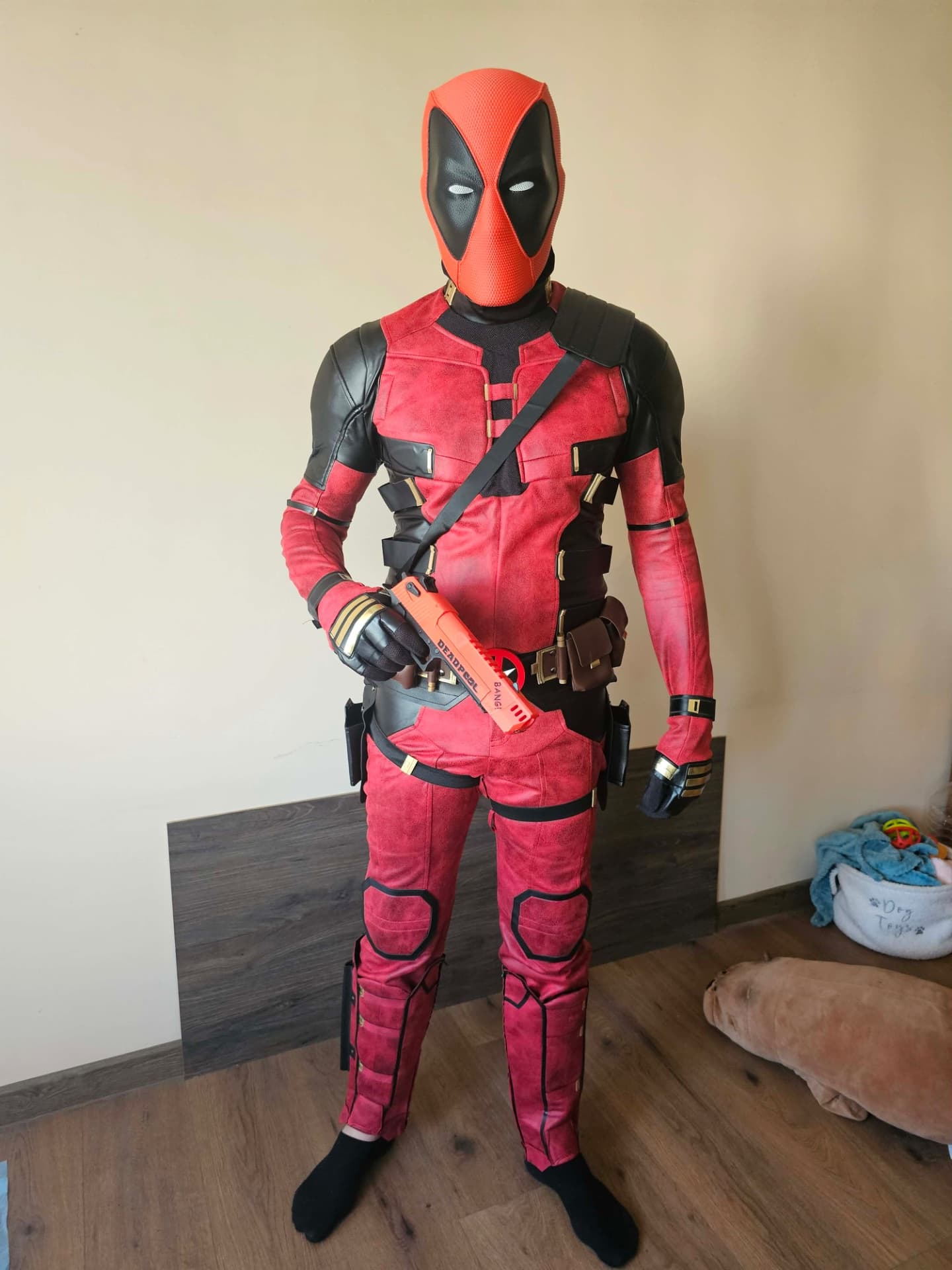 Deedpool 3 costume full set + weapon and Mask